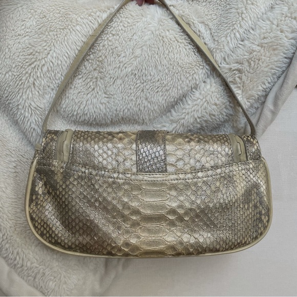 SOLD - Picture 8 of 11